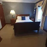Athlumney Lodge بيت للعطل
