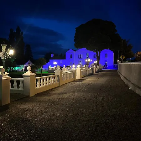 Athlumney Lodge بيت للعطل *
