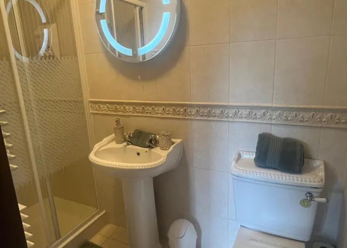 Riverview Georgian House Дом отдыха